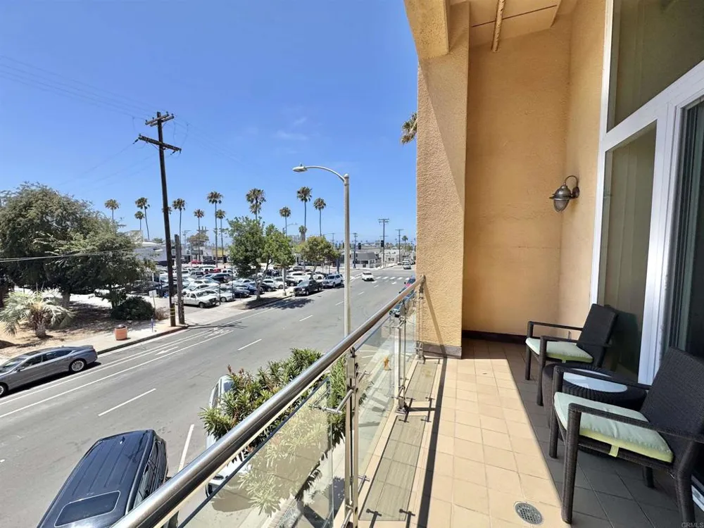 550 Seagaze Drive #2 Oceanside, CA 92054