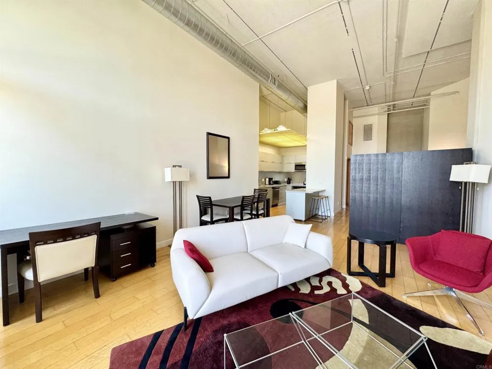 550 Seagaze Drive #2 Oceanside, CA 92054