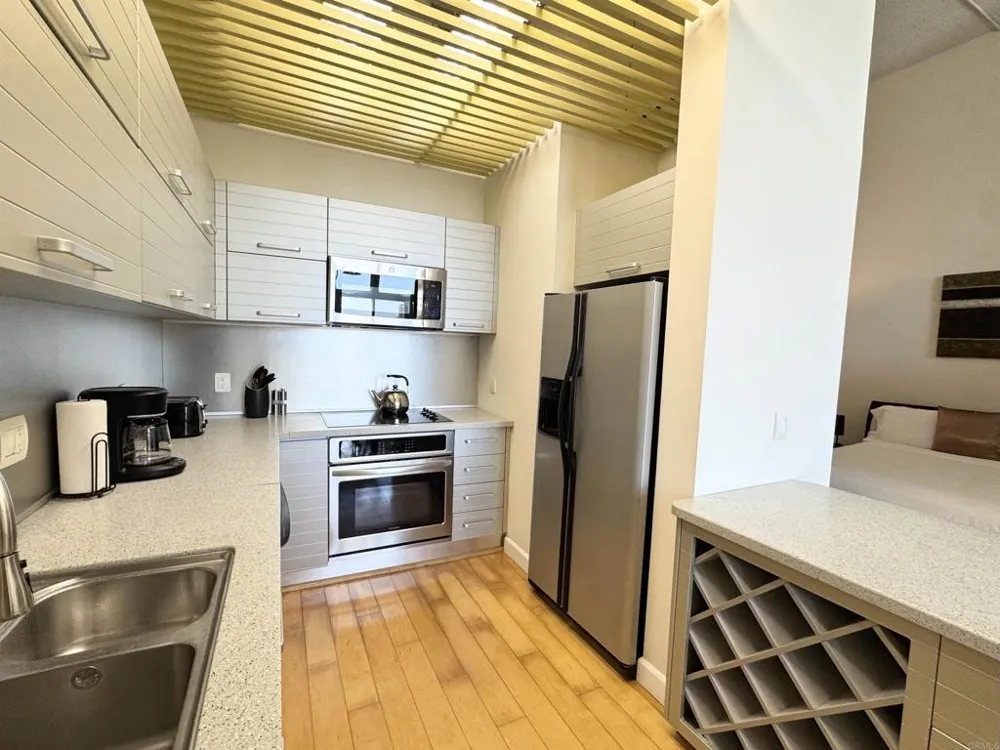 550 Seagaze Drive #2 Oceanside, CA 92054