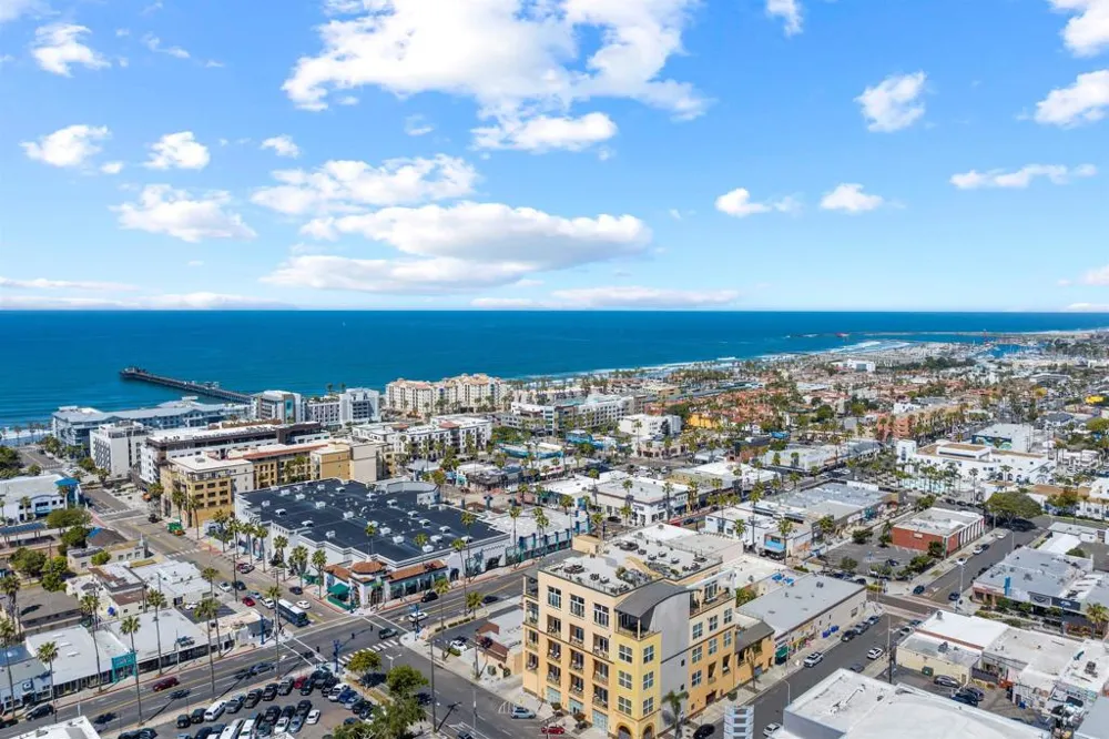 550 Seagaze Drive #2 Oceanside, CA 92054