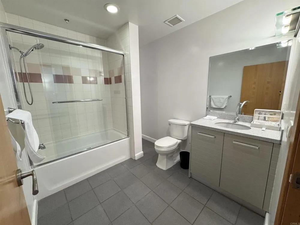 550 Seagaze Drive #2 Oceanside, CA 92054