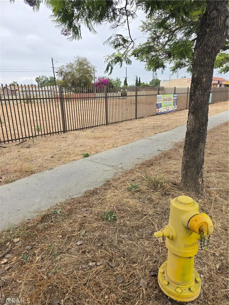 12714 Ramona Baldwin Park, CA 91706