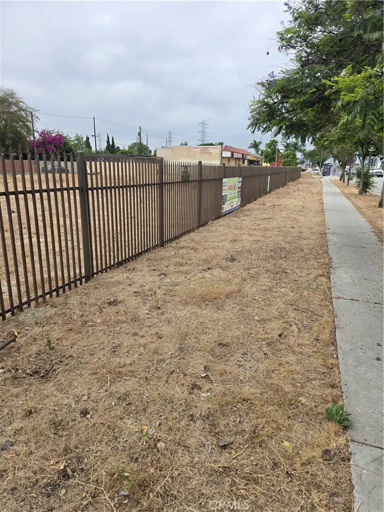 12714 Ramona Baldwin Park, CA 91706