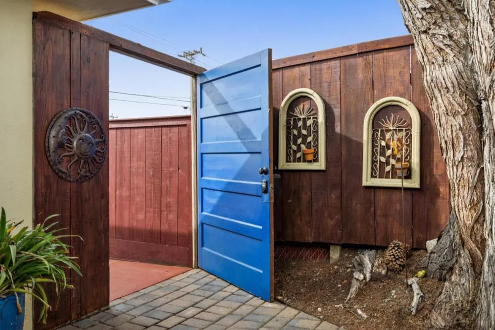 1976 Luzern Street Seaside, CA 93955