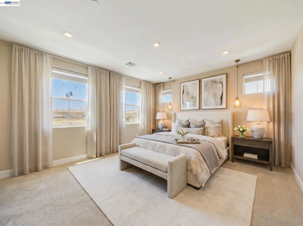 233 E Central Pkwy Mountain House, CA 95391