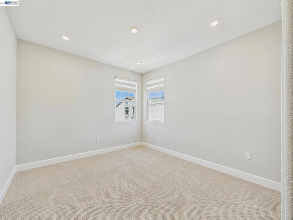 233 E Central Pkwy Mountain House, CA 95391