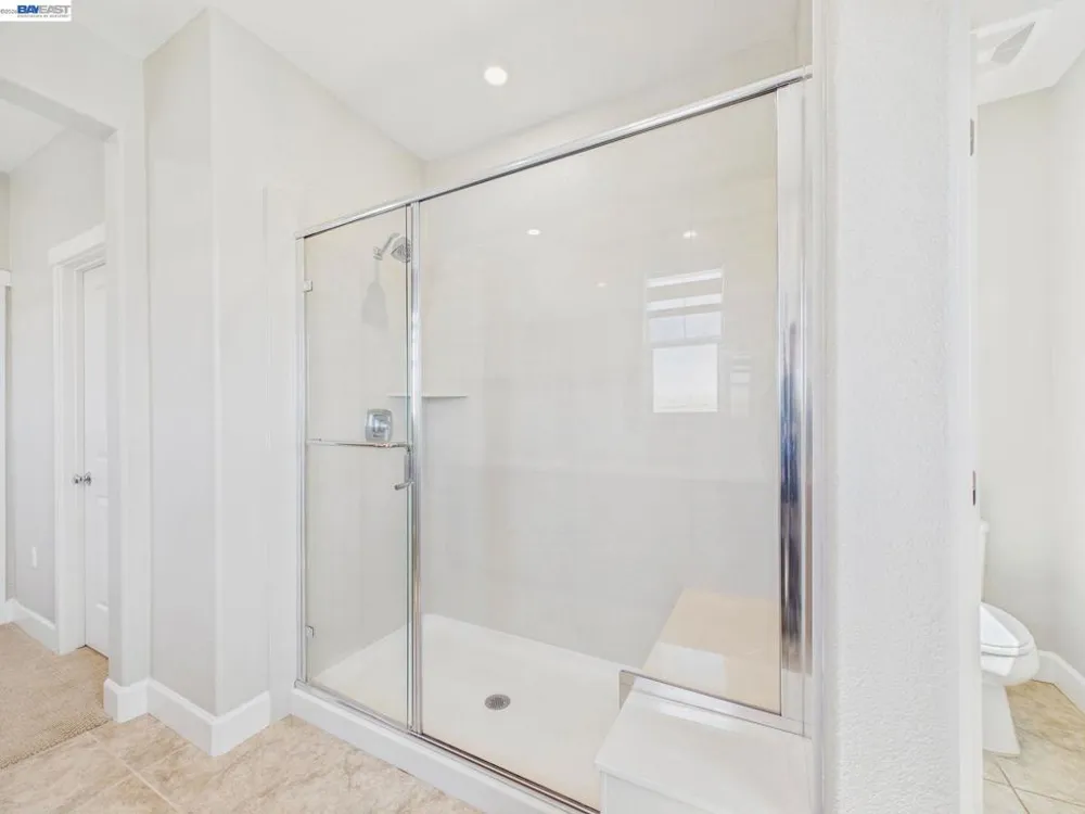 233 E Central Pkwy Mountain House, CA 95391