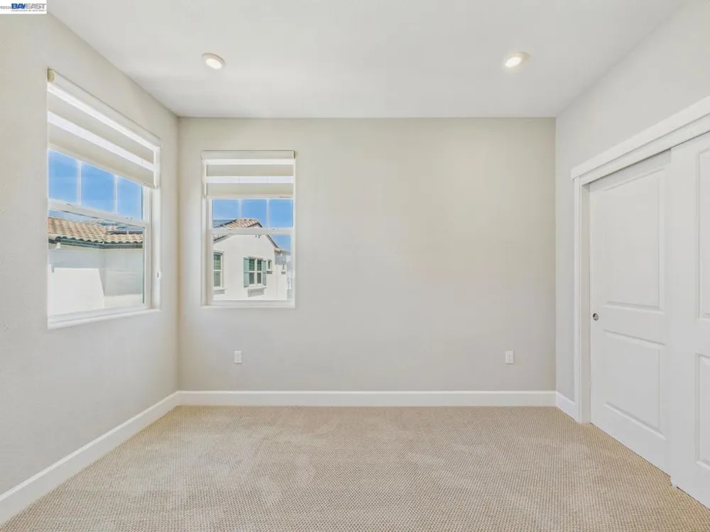 233 E Central Pkwy Mountain House, CA 95391