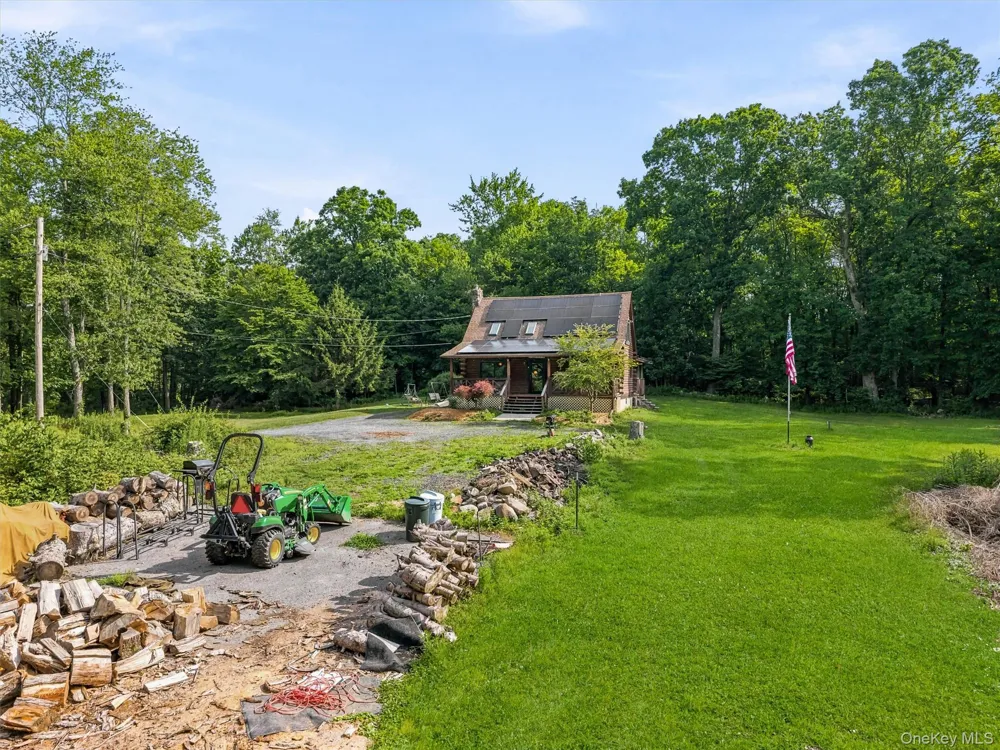 126 Lincolndale Washingtonville, NY 10992