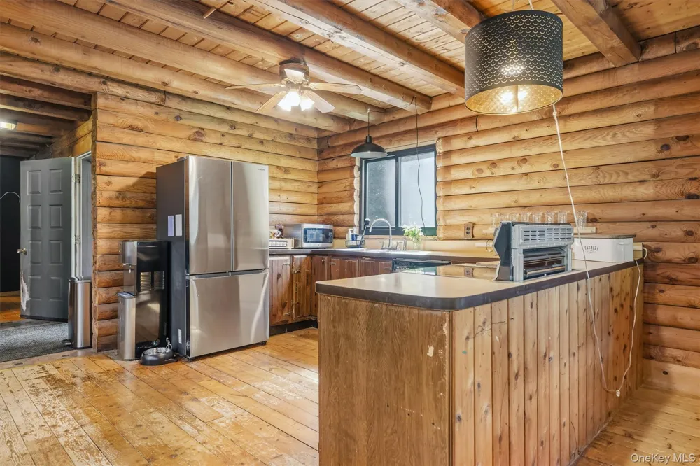 126 Lincolndale Washingtonville, NY 10992