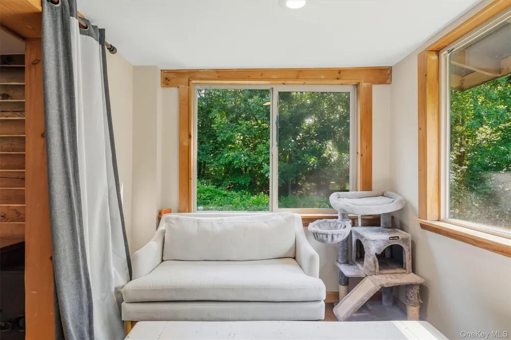 126 Lincolndale Washingtonville, NY 10992