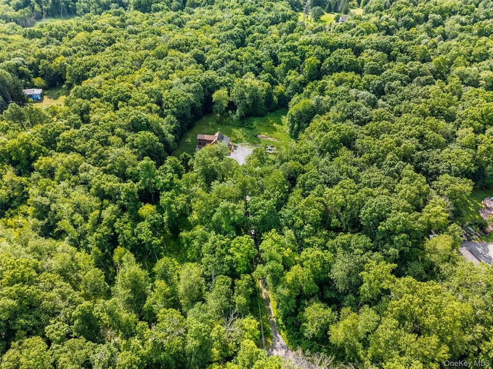 126 Lincolndale Washingtonville, NY 10992