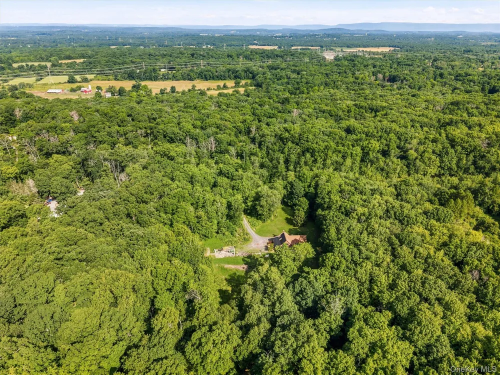 126 Lincolndale Washingtonville, NY 10992