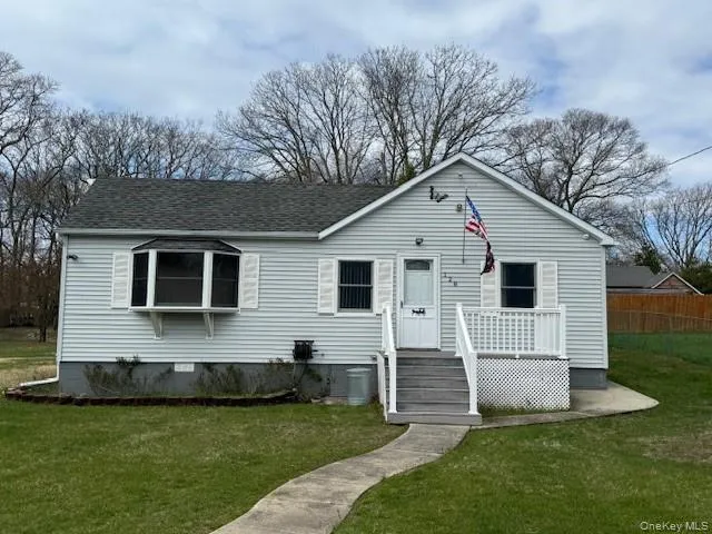128 Maywood Drive Mastic Beach, NY 11951