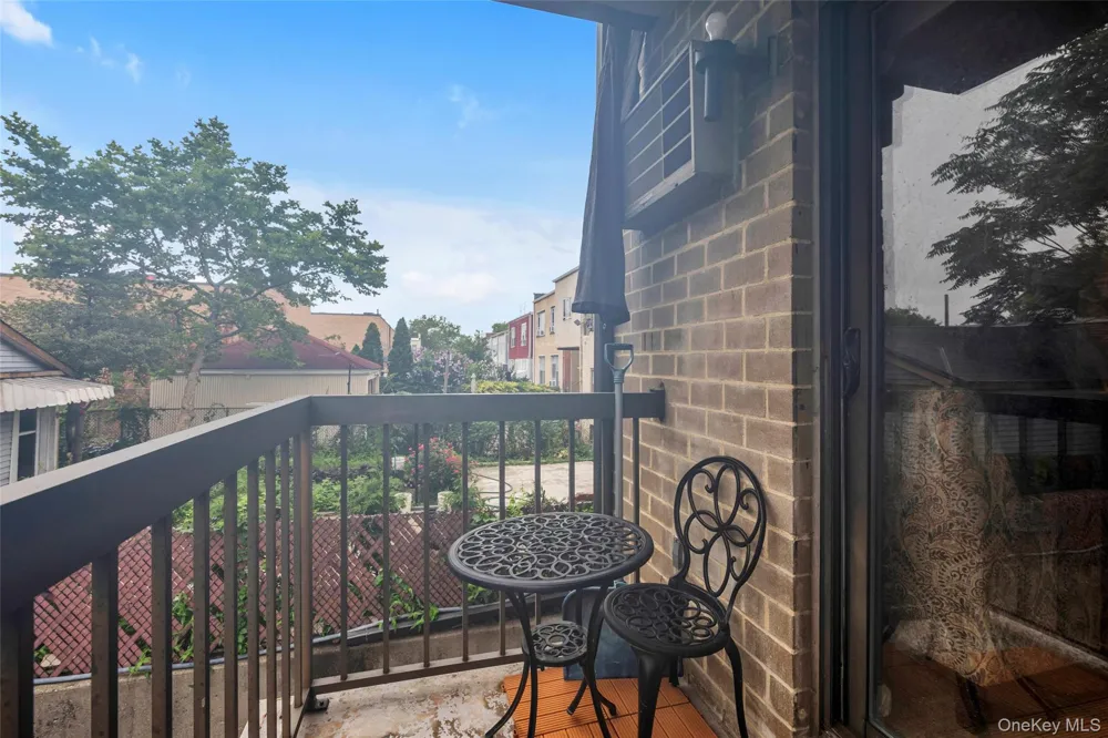 5536 69th Place #R3 Maspeth, NY 11378