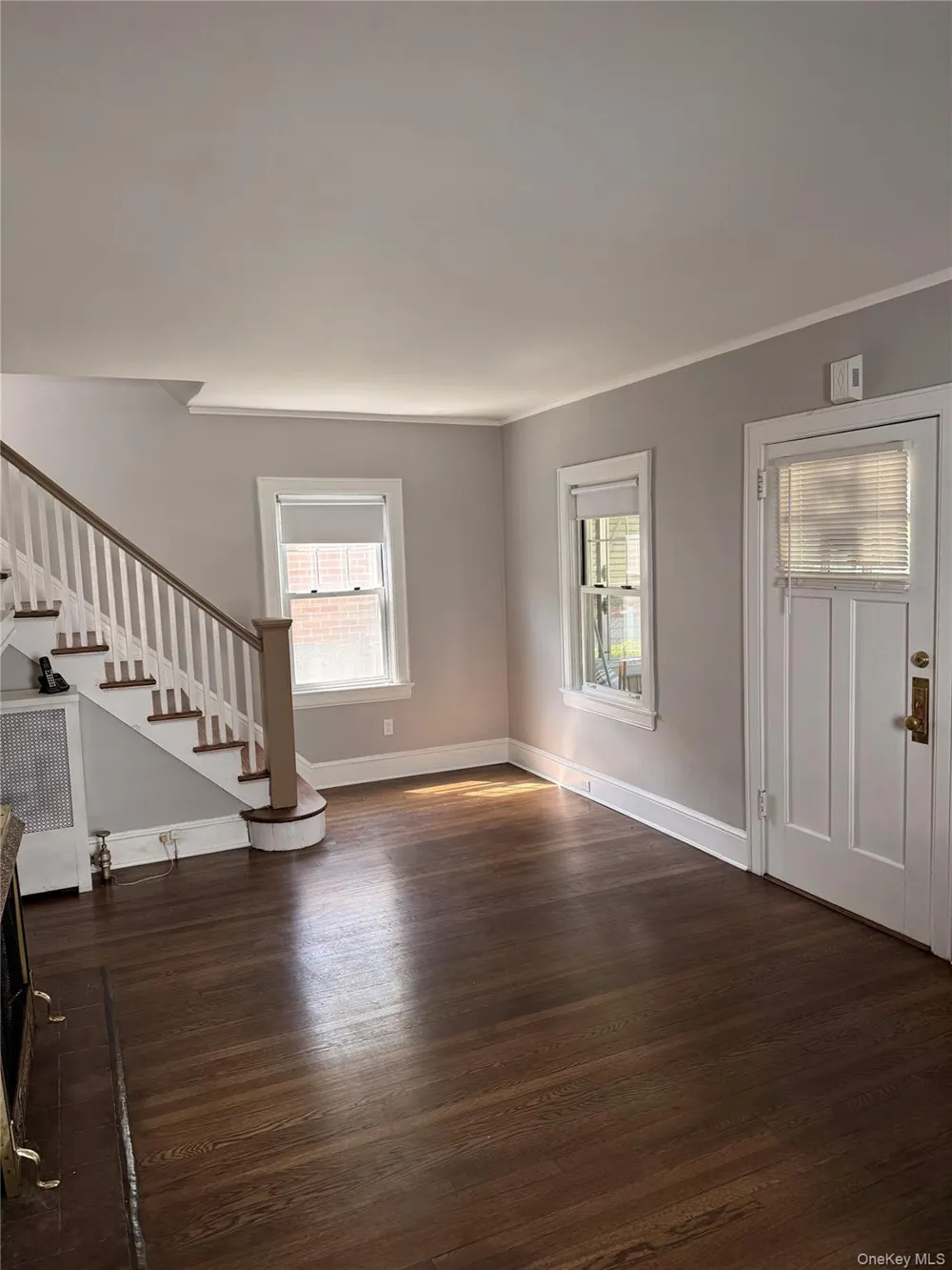 4112 Glenwood Street Little Neck, NY 11363
