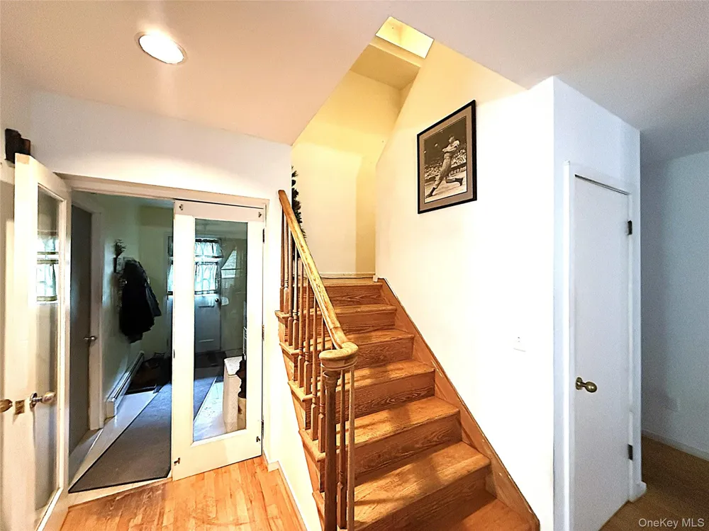 523 Hellwig Lane West Islip, NY 11795