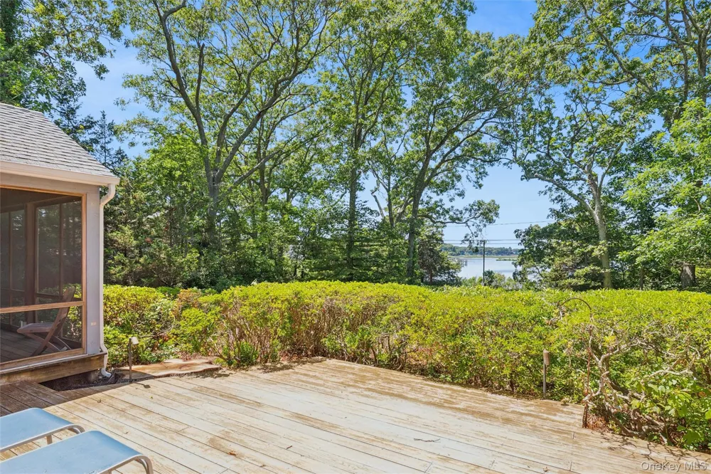 440 Haywaters Road Cutchogue, NY 11935