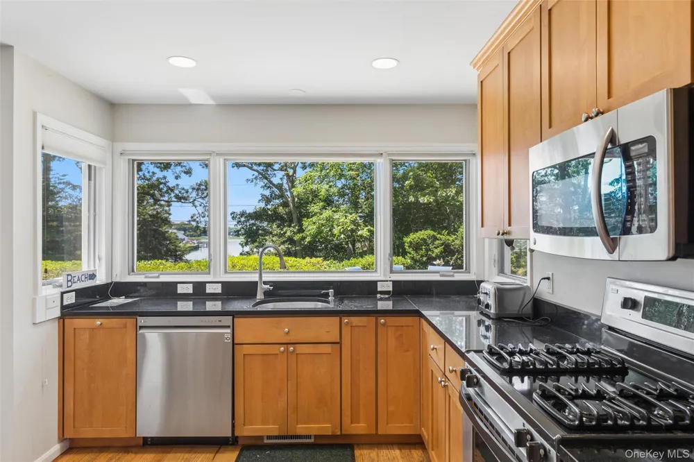 440 Haywaters Road Cutchogue, NY 11935