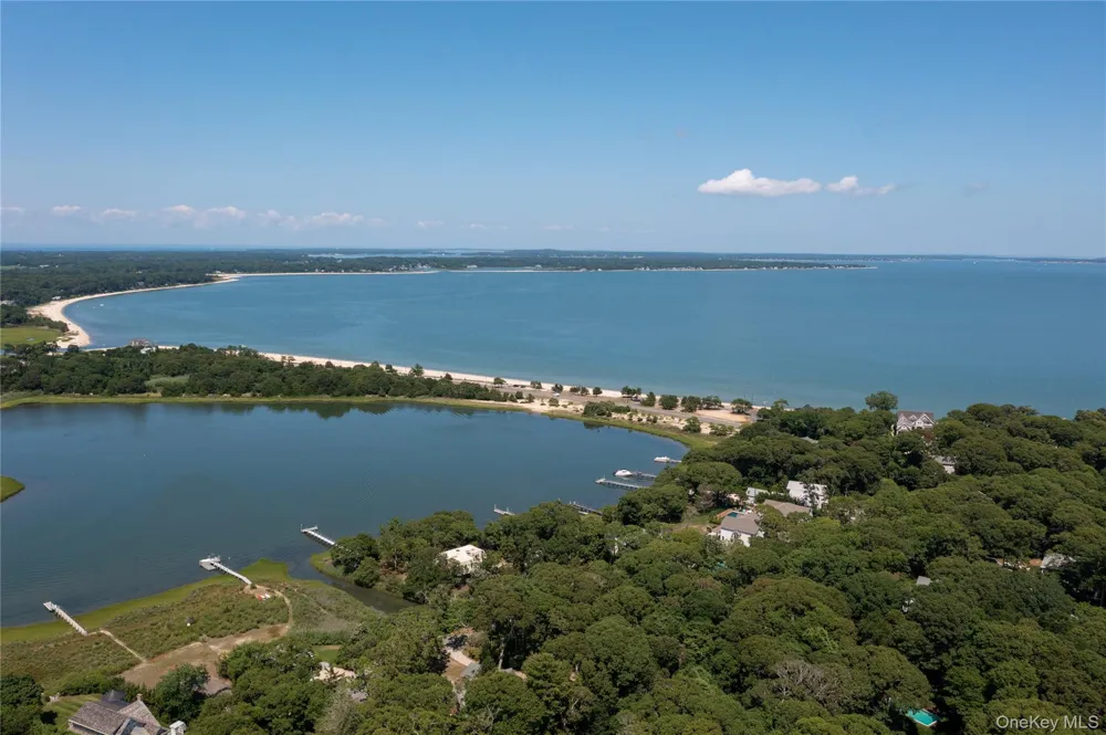 440 Haywaters Road Cutchogue, NY 11935