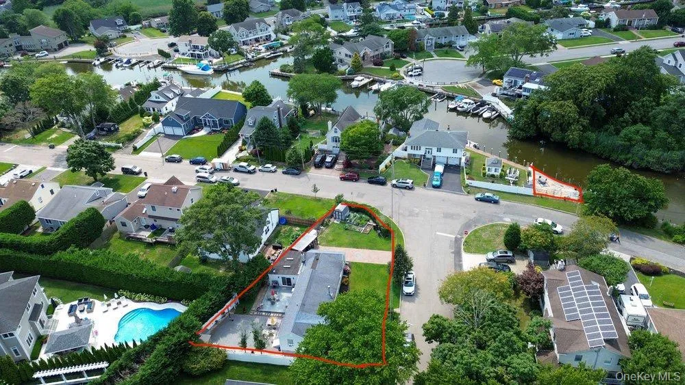 76 Alton Road Babylon, NY 11702