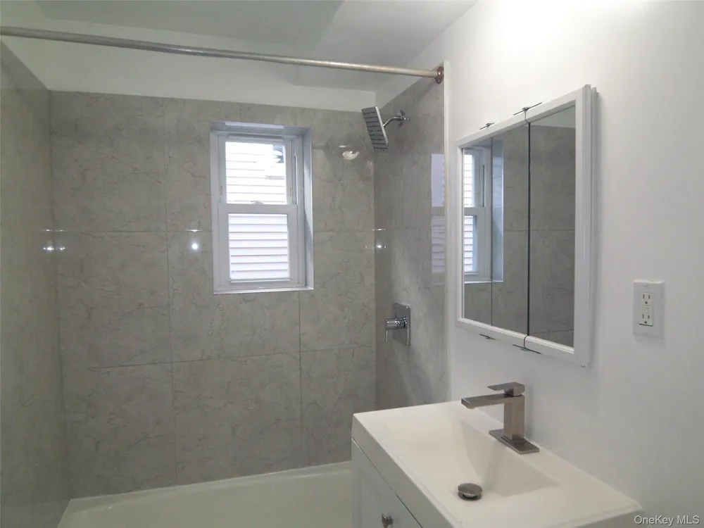 1008 E 228th Street #2 Bronx, NY 10466