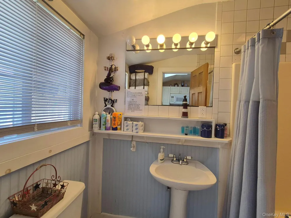 5-6 Bay Walk Ocean Beach, NY 11770