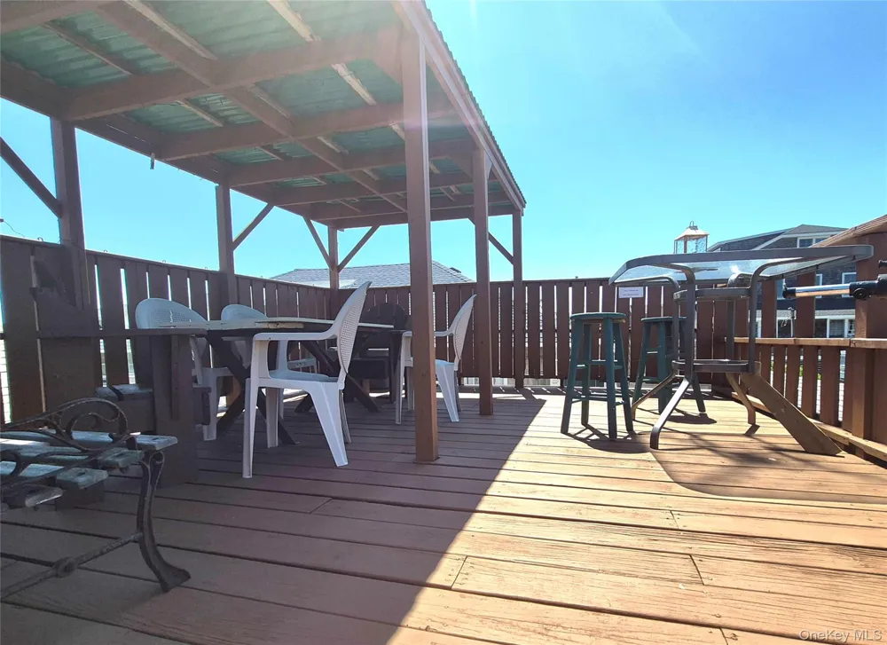 5-6 Bay Walk Ocean Beach, NY 11770