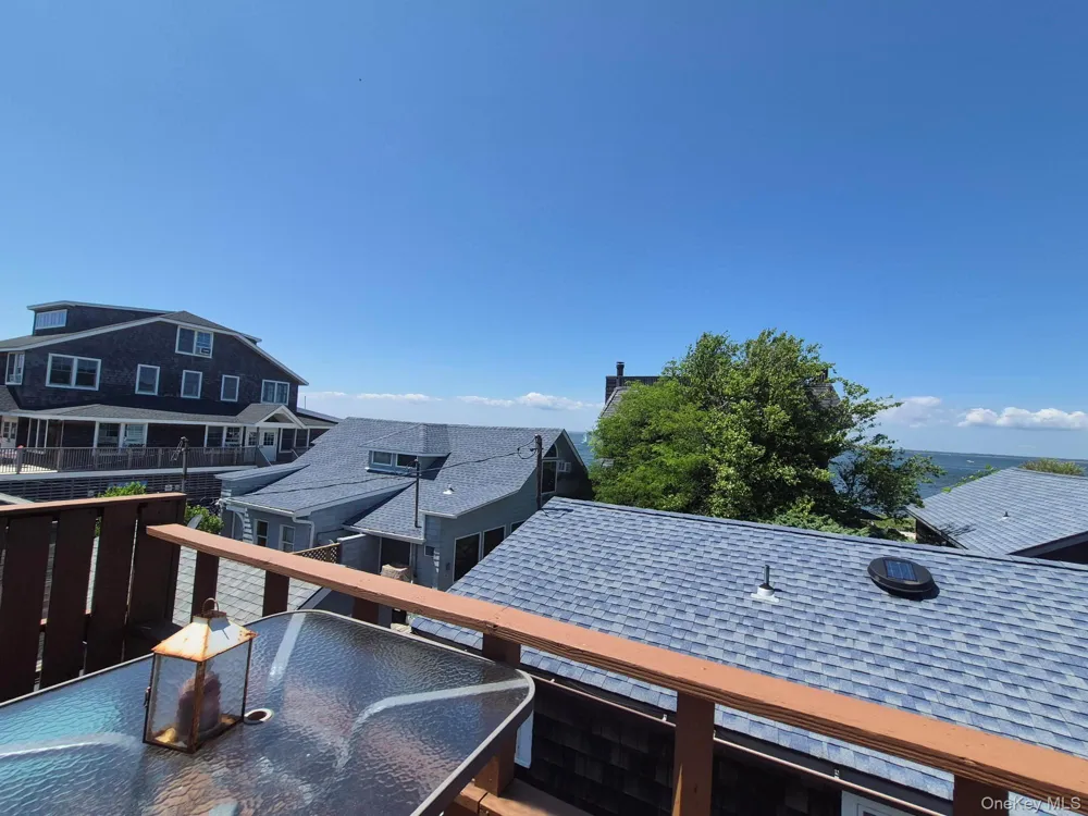 5-6 Bay Walk Ocean Beach, NY 11770