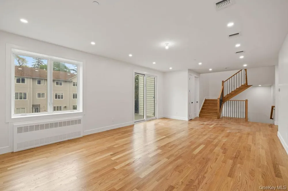 1 Homestead #202 Monsey, NY 10952
