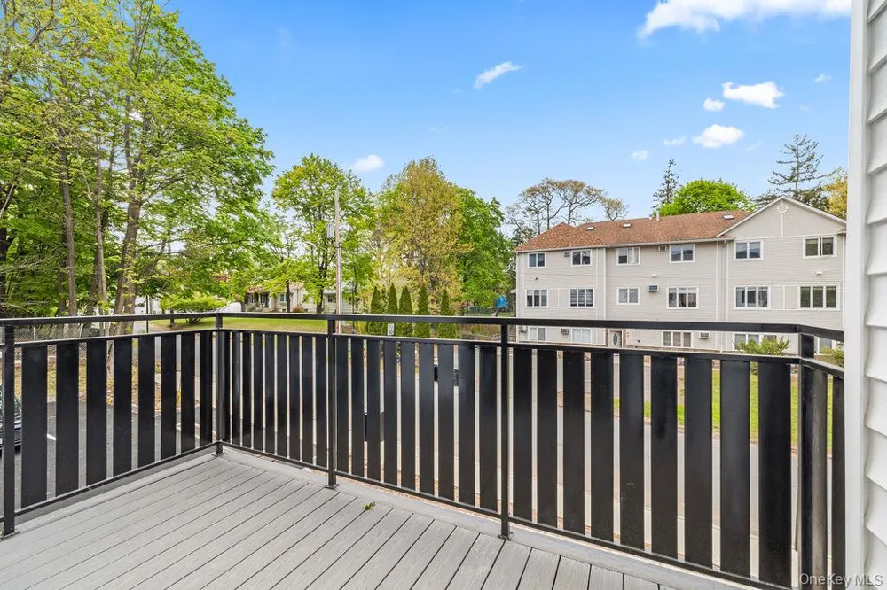 1 Homestead #202 Monsey, NY 10952