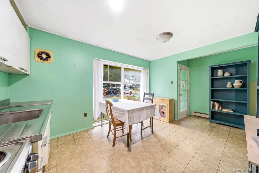 161 Duckpond Drive Wantagh, NY 11793