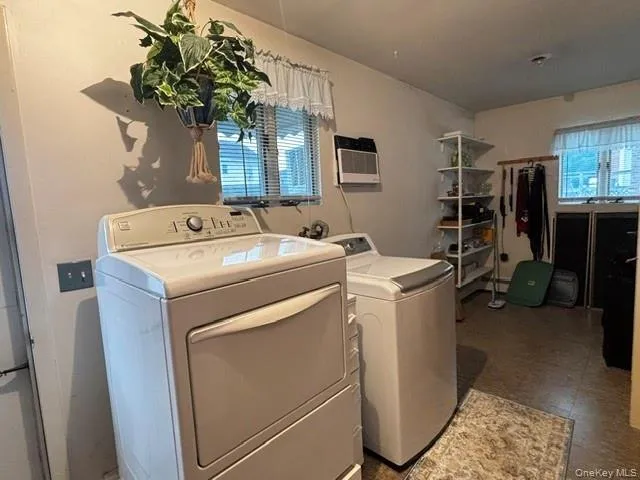 45 W Clearwater Road Lindenhurst, NY 11757