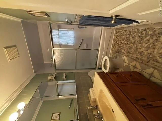 45 W Clearwater Road Lindenhurst, NY 11757