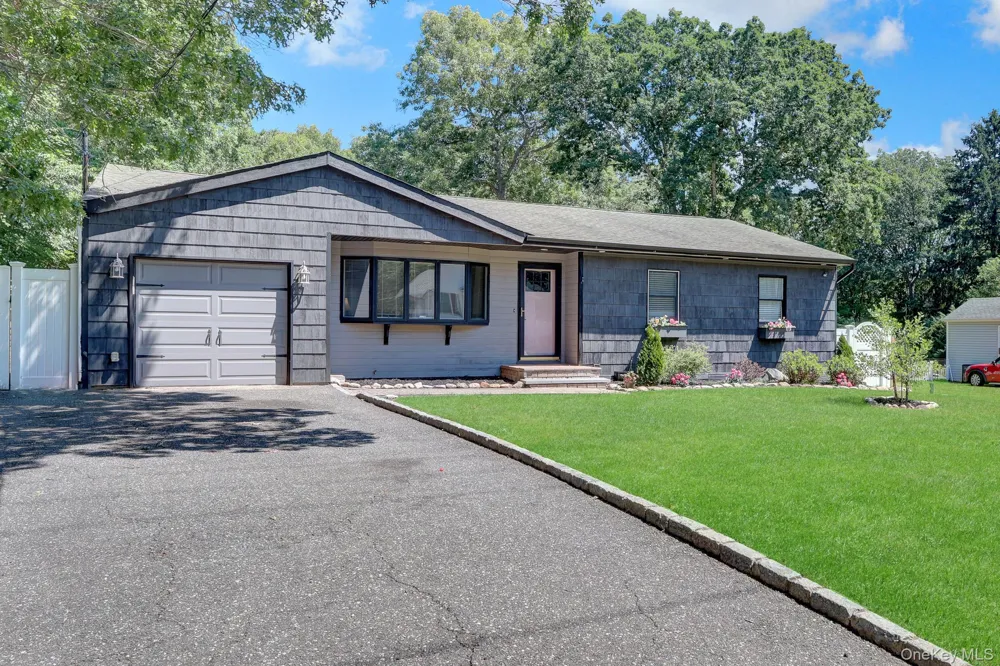 473 Long Island Avenue Medford, NY 11763