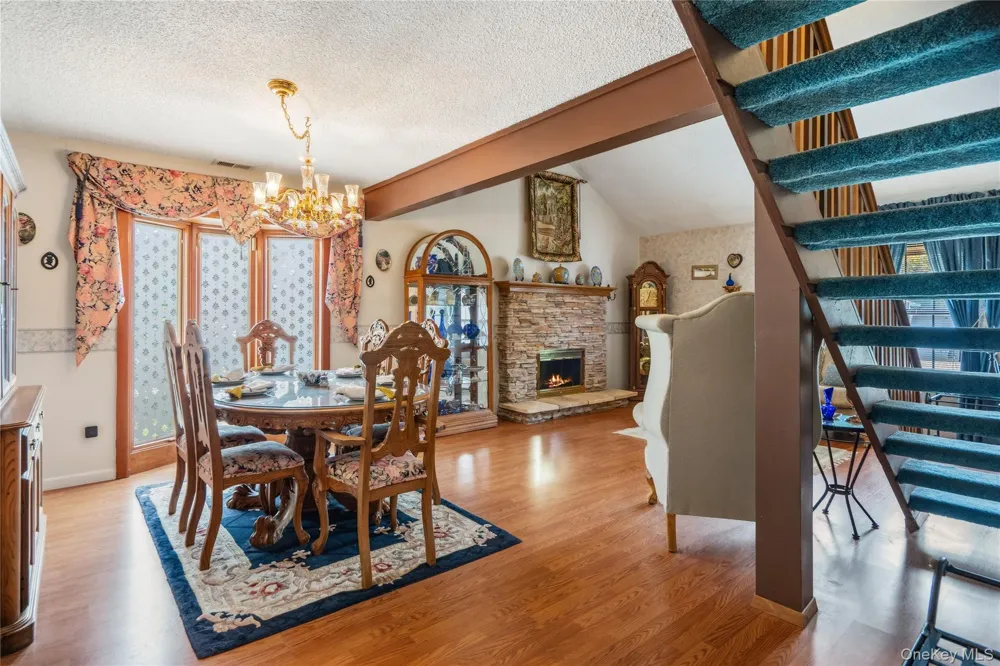 820 Greenbelt Parkway W Holbrook, NY 11741