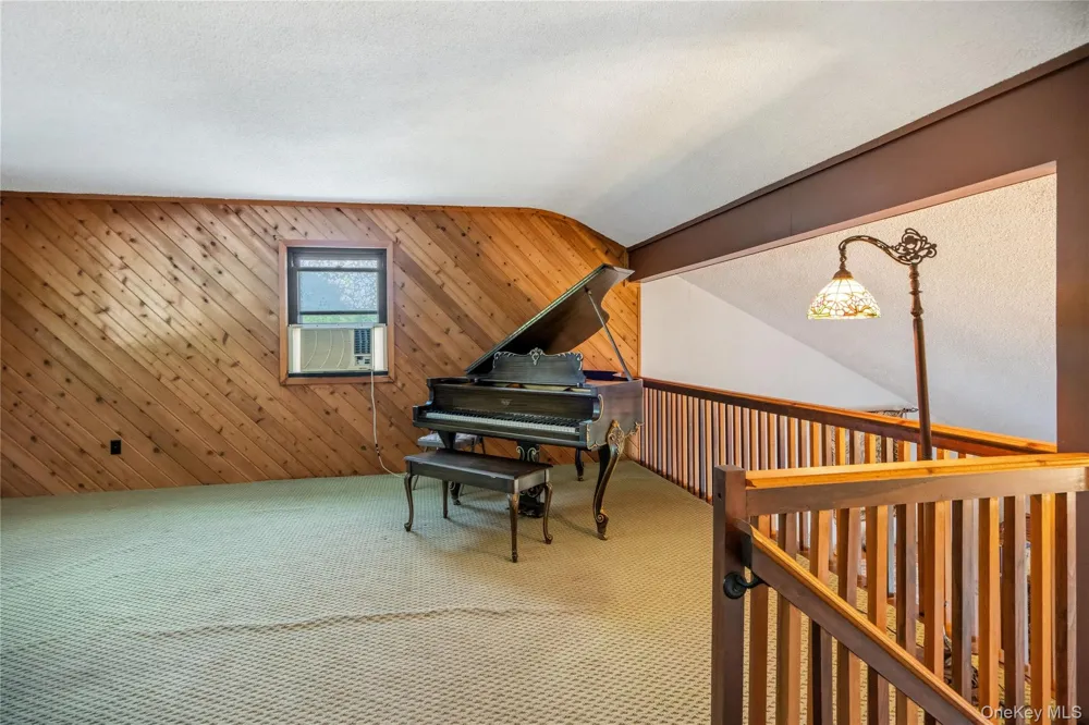 820 Greenbelt Parkway W Holbrook, NY 11741