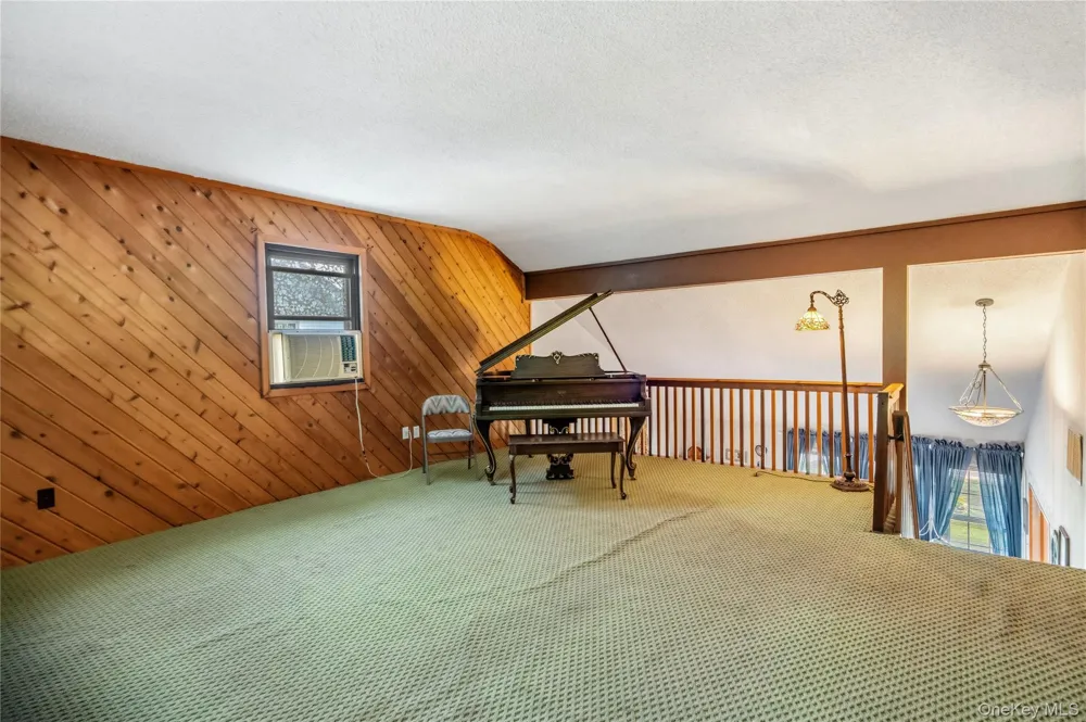 820 Greenbelt Parkway W Holbrook, NY 11741
