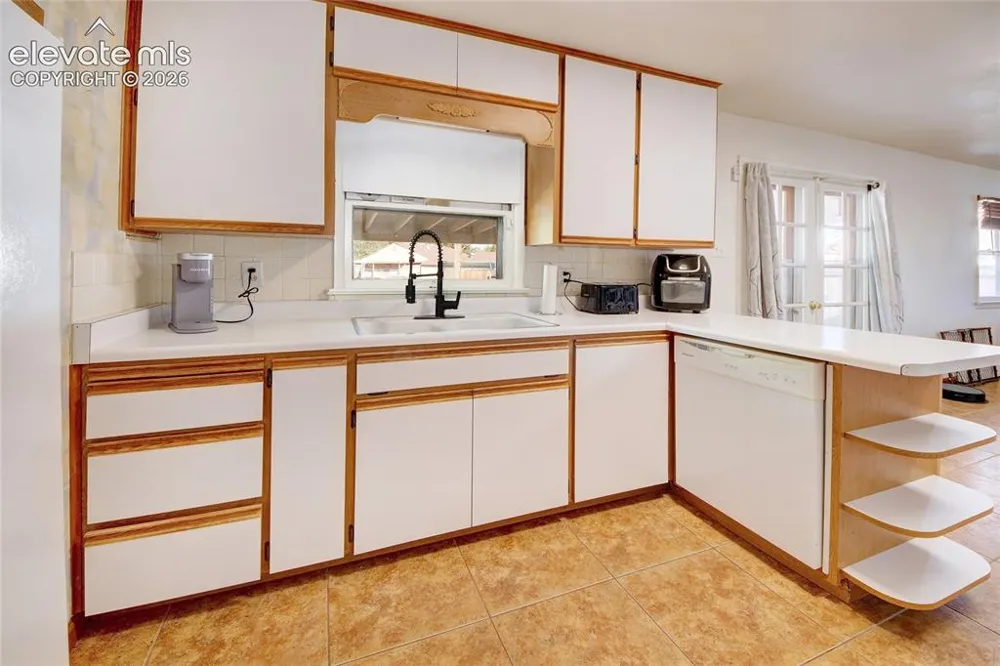 3111 Royal Avenue Pueblo, CO 81005