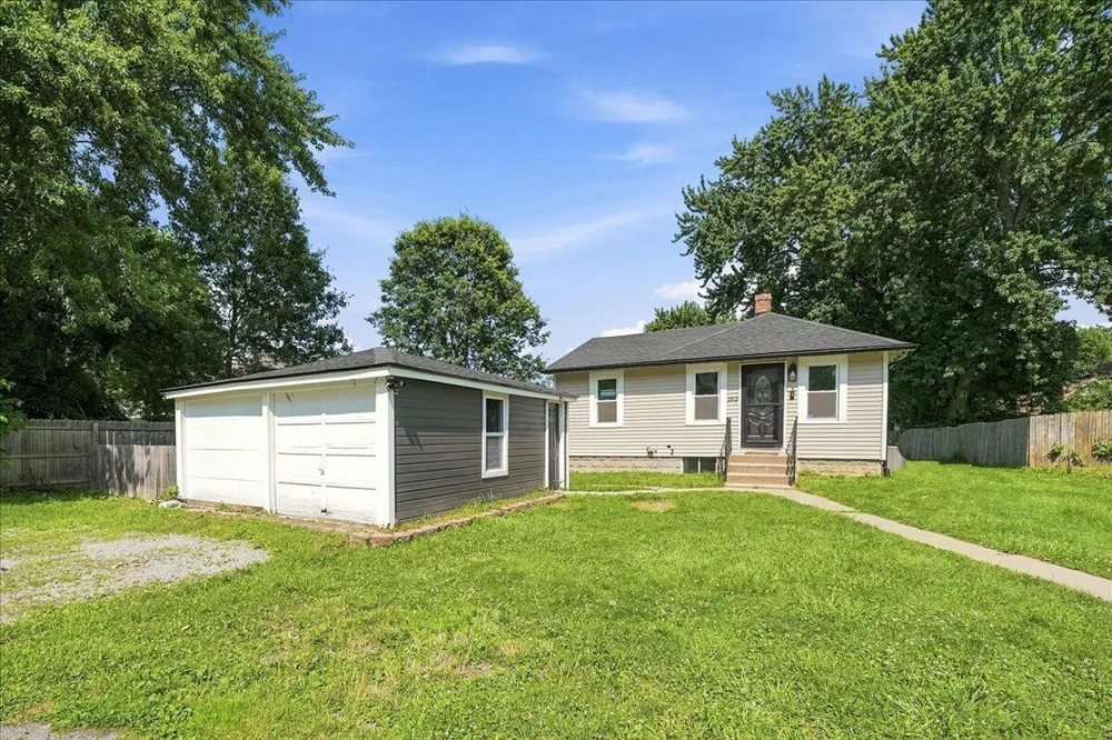 252 S 21st Street Chesterton, IN 46304