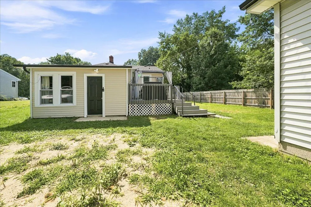 252 S 21st Street Chesterton, IN 46304