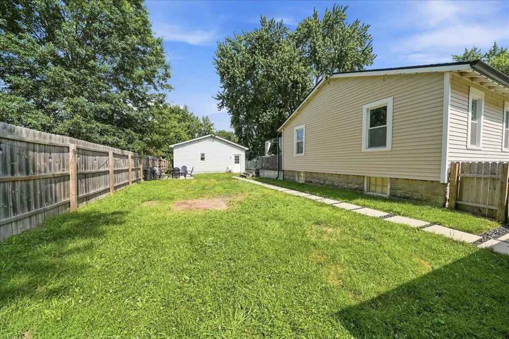 252 S 21st Street Chesterton, IN 46304