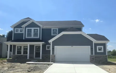 6882 Foxwood Drive