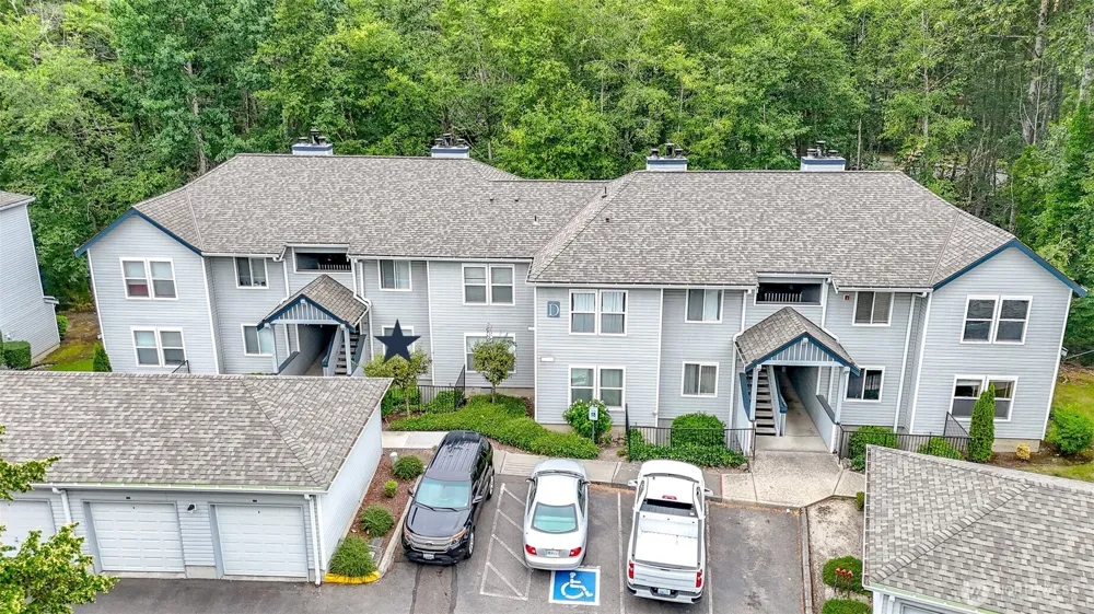 33020 10th Avenue SW #D102 Federal Way, WA 98023