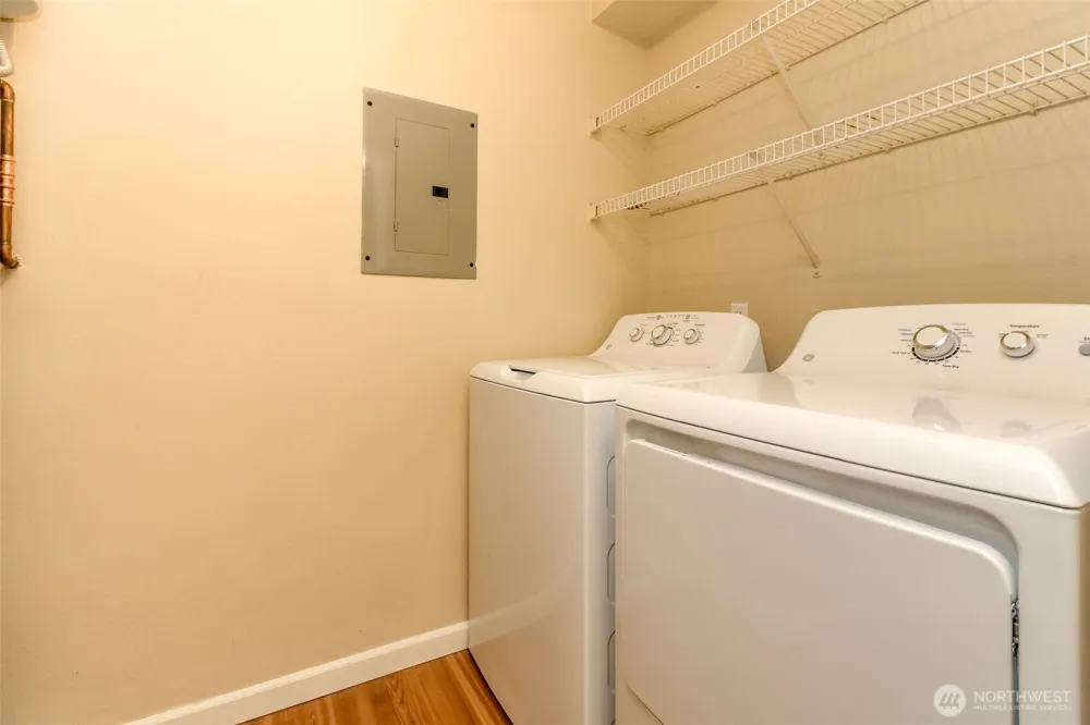 33020 10th Avenue SW #D102 Federal Way, WA 98023