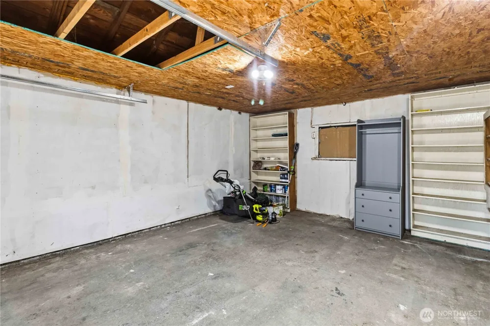810 30th Avenue Longview, WA 98632