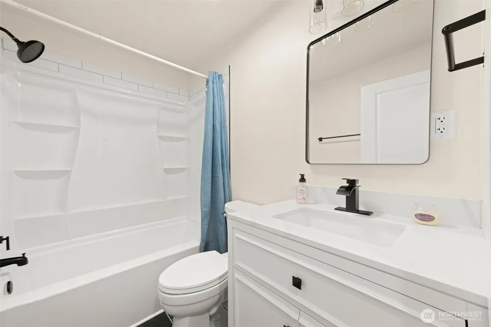 791 Duck Lake Drive SE Ocean Shores, WA 98569