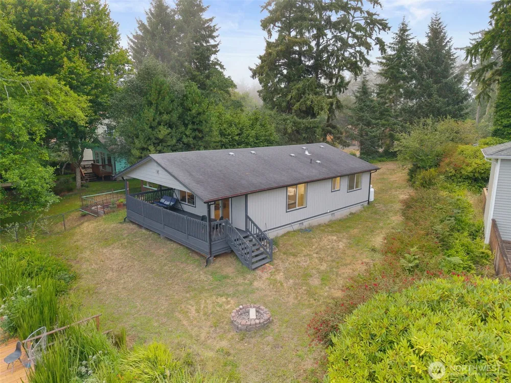 791 Duck Lake Drive SE Ocean Shores, WA 98569