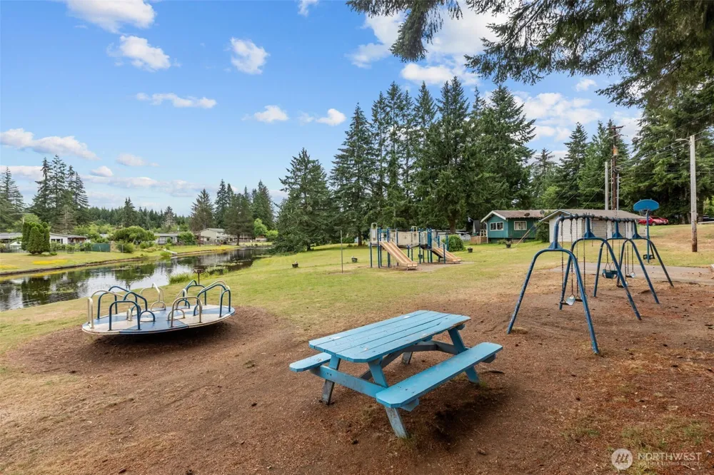 1620 W Star Lake Drive Elma, WA 98541