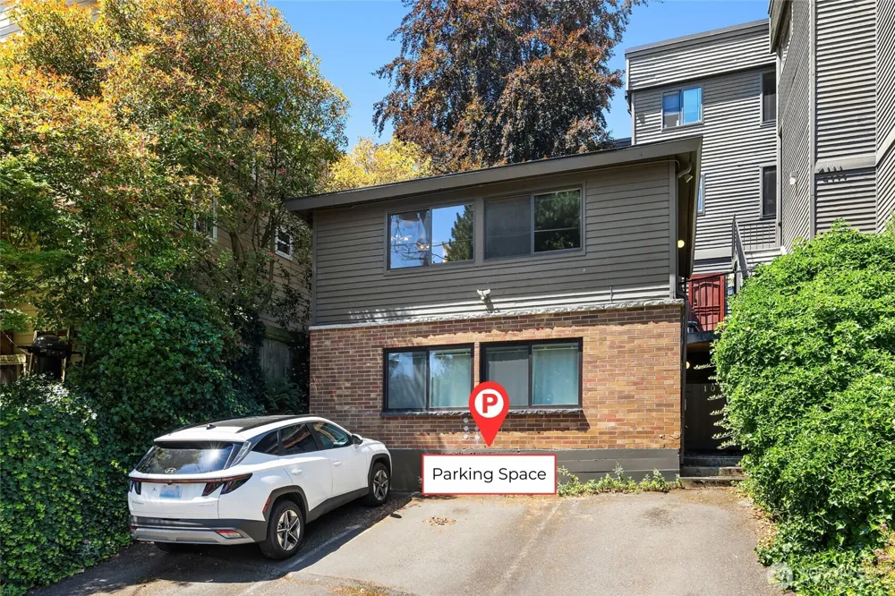 4111 Whitman Avenue #205 Seattle, WA 98103